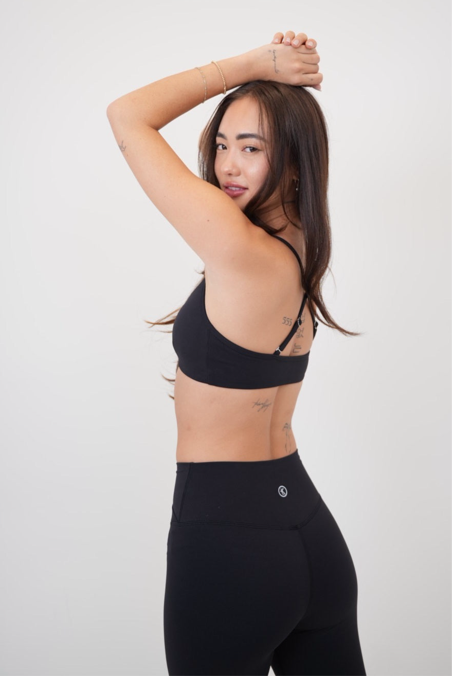 My Time Is Divine V-Waist Legging - Black