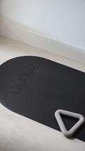 MUNA Oval Yoga Mat