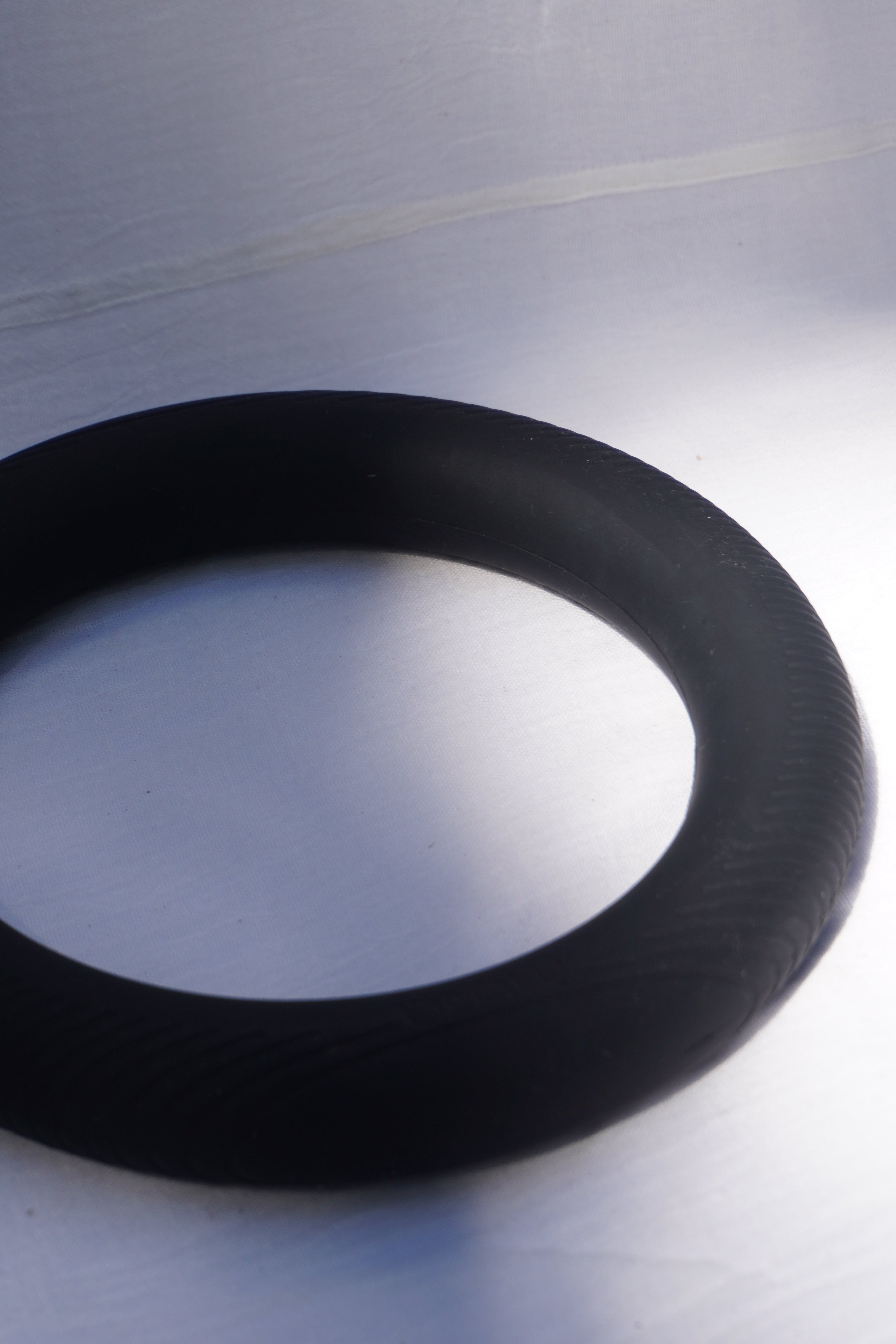 MUNA Dumbbell Ring
