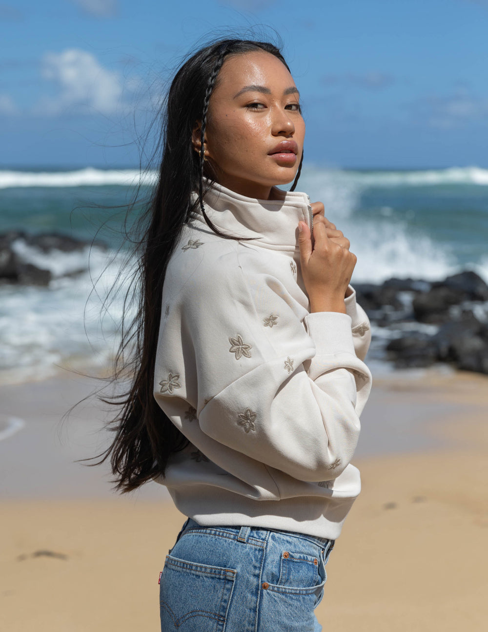 The Soft Bloom Zip